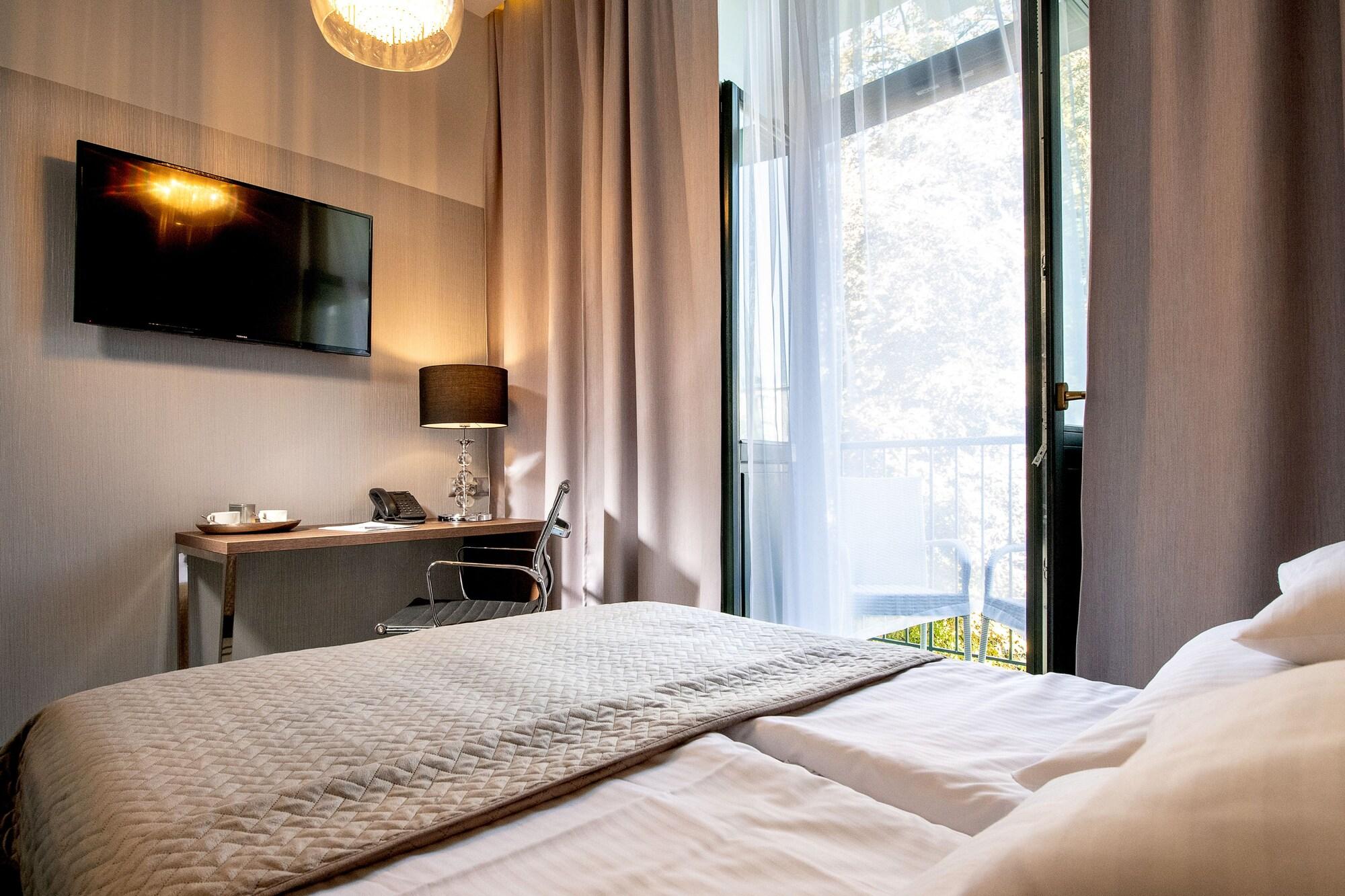 Plaza Boutique Hotel Krakow Exterior photo